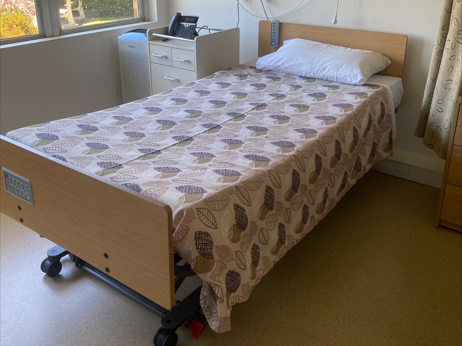 A Gift Of Comfort And Generosity Wait Family Donates Large Bed To Grampians Health Edenhope