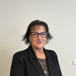 Chief Nursing And Midwifery Officer Leanne Shea