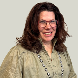 Cora Trevarthen 52482176742 O
